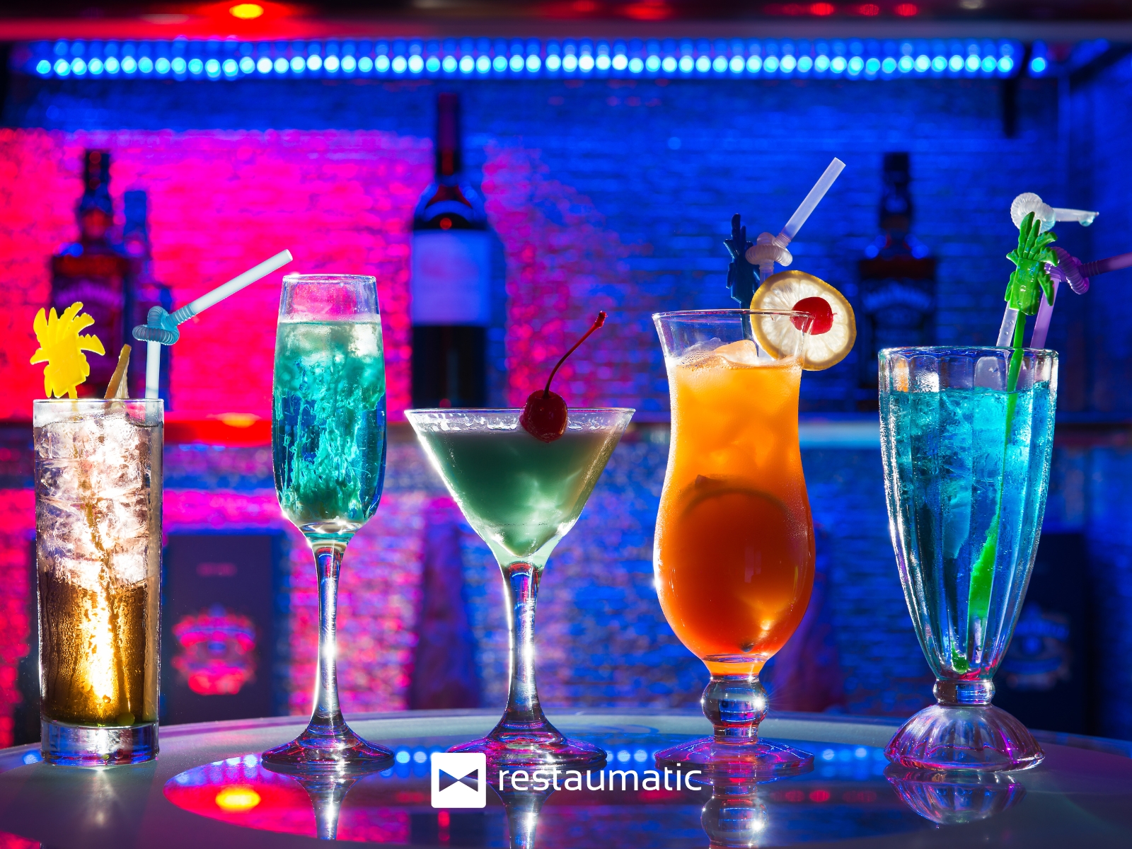 Jak otworzyć bar: etapy, wymagania i modele działalności