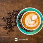 Jaki VAT obowiązuje na kawę i herbatę w restauracji?